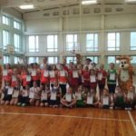27 мая  наши самые маленькие  девочки  приняли участие в  первых состязаниях-спортивных эстафетах среди 2012г.р и младше в г. Тольятти